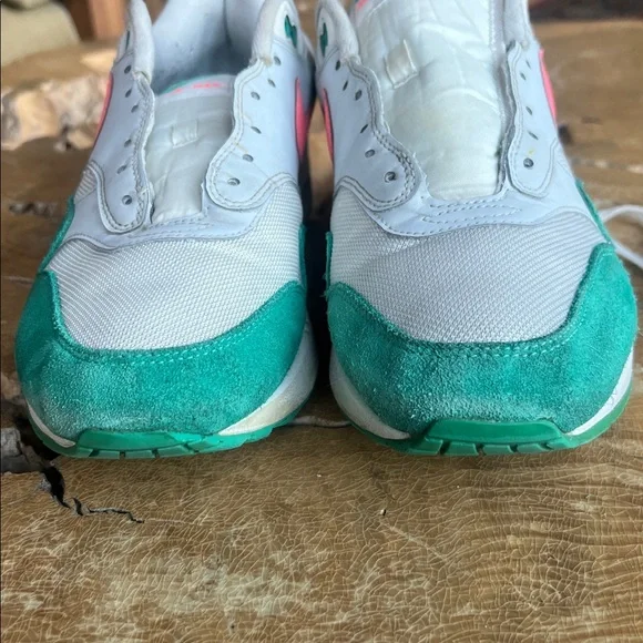 Nike Air Max 1 “Watermelon” edition - Men’s Size 10. - Picture 7 of 16